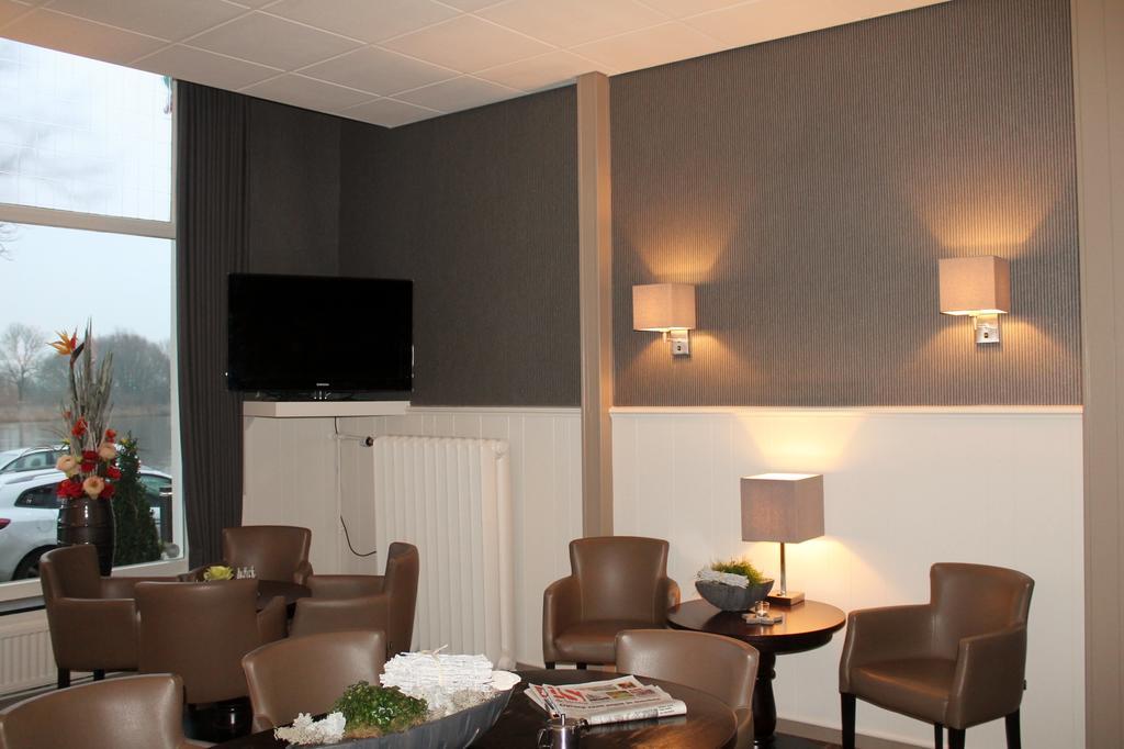 Hotel Van Dijk Kampen Exteriör bild