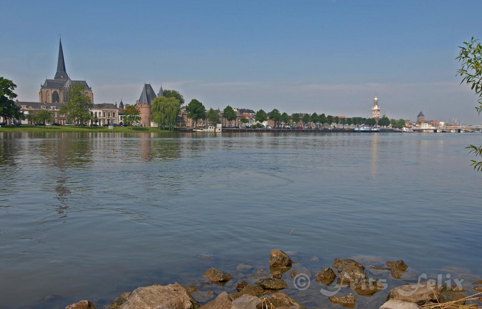 Hotel Van Dijk Kampen Exteriör bild