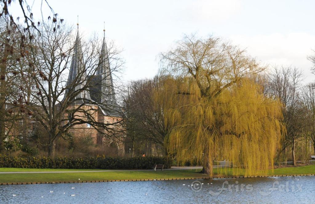 Hotel Van Dijk Kampen Exteriör bild